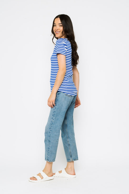 Gemma-Scoop Tee